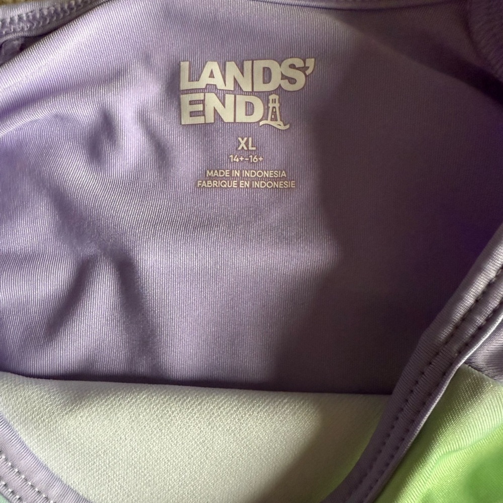 Lands' End Girl’s Rash Guard - Picture 2 of 3